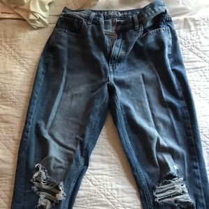 American Eagle Mom Jeans